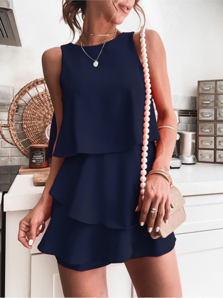 Macacão Curto em Camadas Sem Mangas