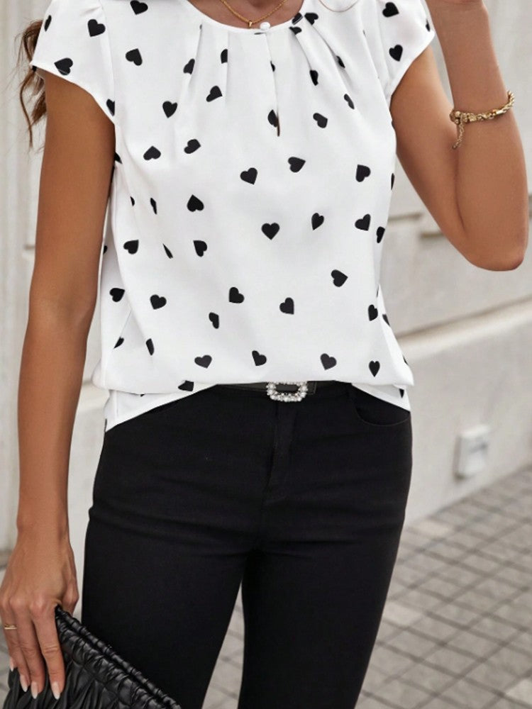 Blusa Estampada de Corações Plissada com Manga Curta