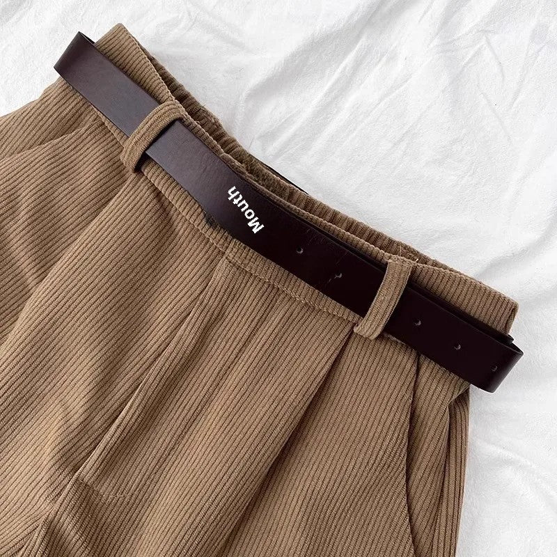 Short de Veludo Vintage Cintura Alta com Barra Dobrada