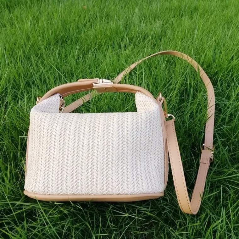 Bolsa feminina pequena de palha, estilo balde, tote e tiracolo