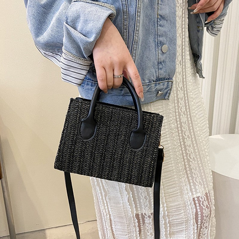 Bolsa feminina pequena em tecido tipo rede, celha com estampa floral, design fresco japonês, para uso no ombro.