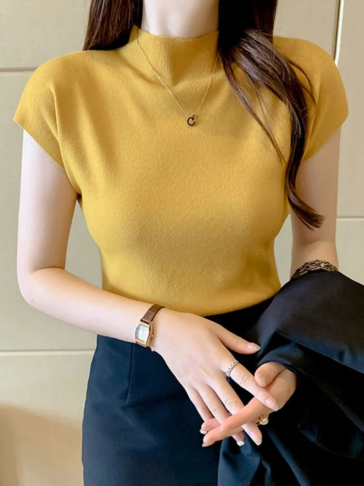 Blusa de Malha Sem Mangas Gola Alta