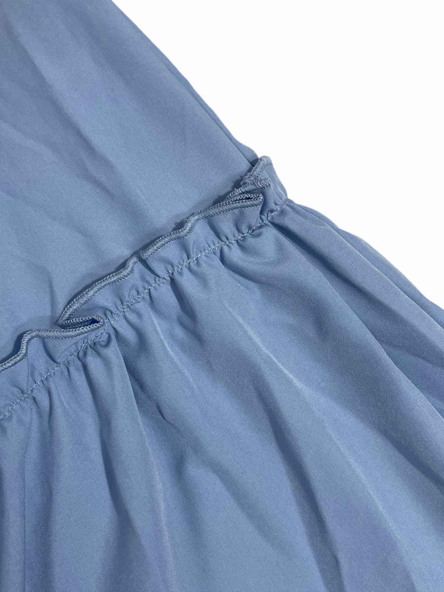 Vestido com Bojo Franzinho e Bainha de Babados