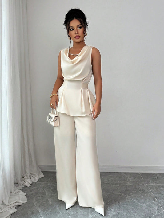 Conjunto 2 Peças Top com Cintura Marcada e Calça Reta